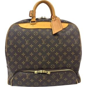 Louis Vuitton Brown Handbag Evasion on